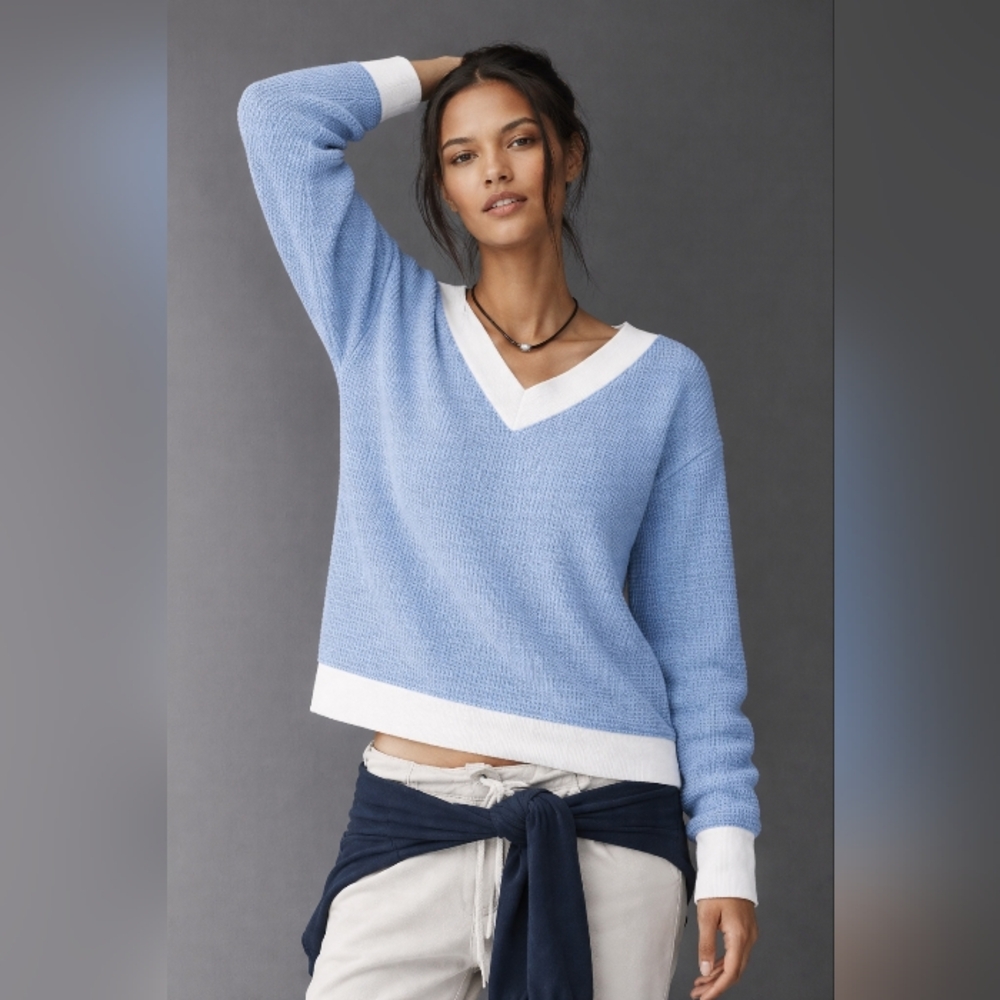 ADREAMLY Textured Waffle Knit V-Neck Sweater – Size XL – Soft Blue, White Trim